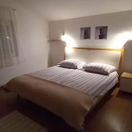 Apartment Anita Frane *