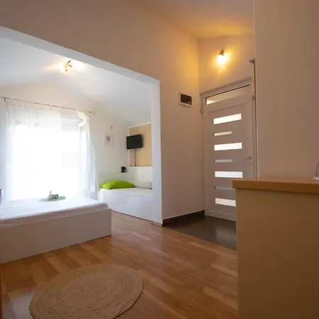 Anita Frane * Vodice