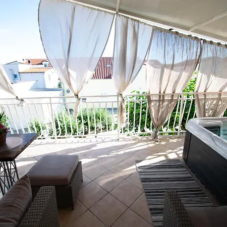 Appartement Anita Frane *