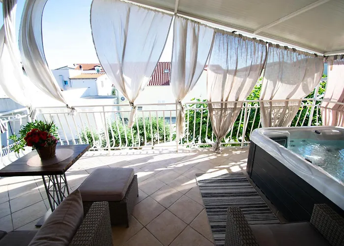 Apartament Anita Frane *